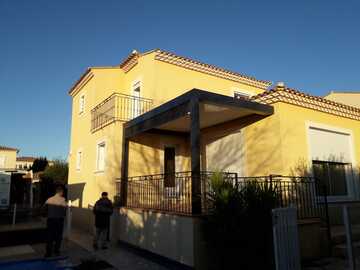 pergolas bioclimatique alu avec store latéral