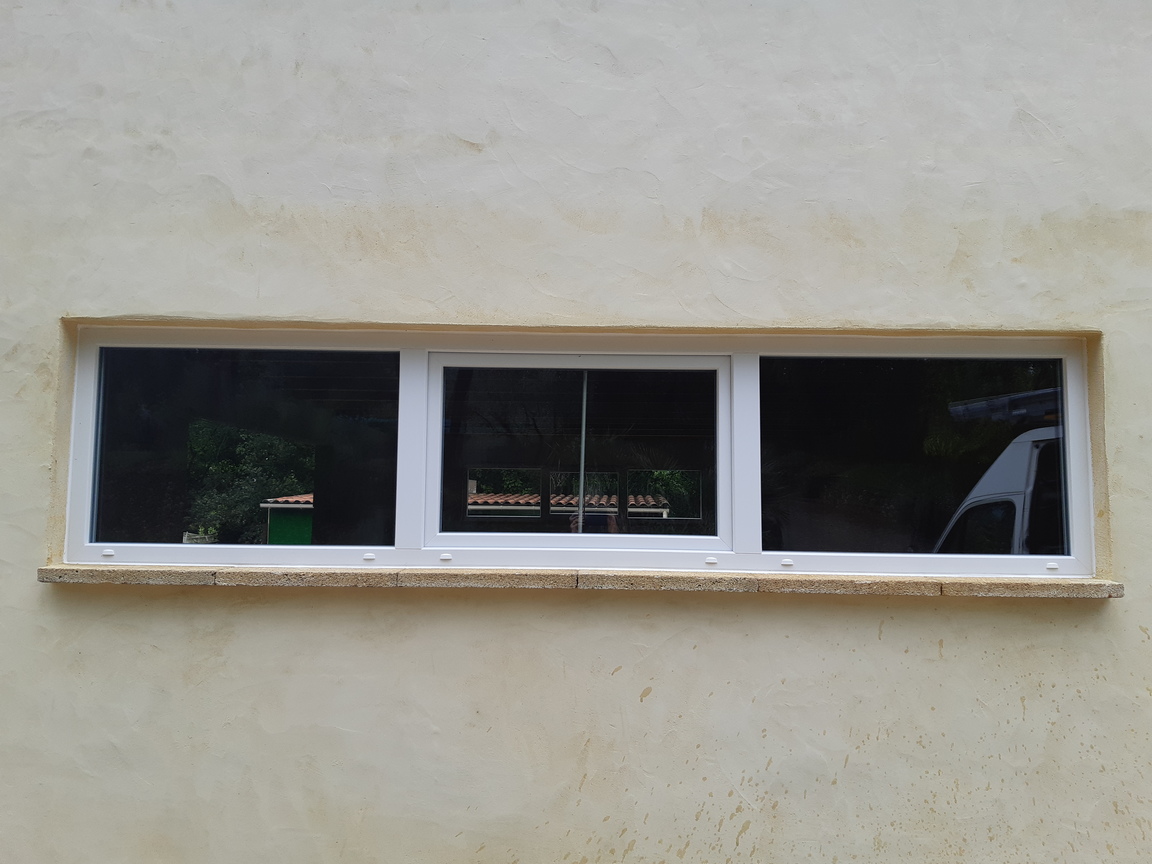 Ensemble-châssis-soufflet-et-fixes-en-PVC