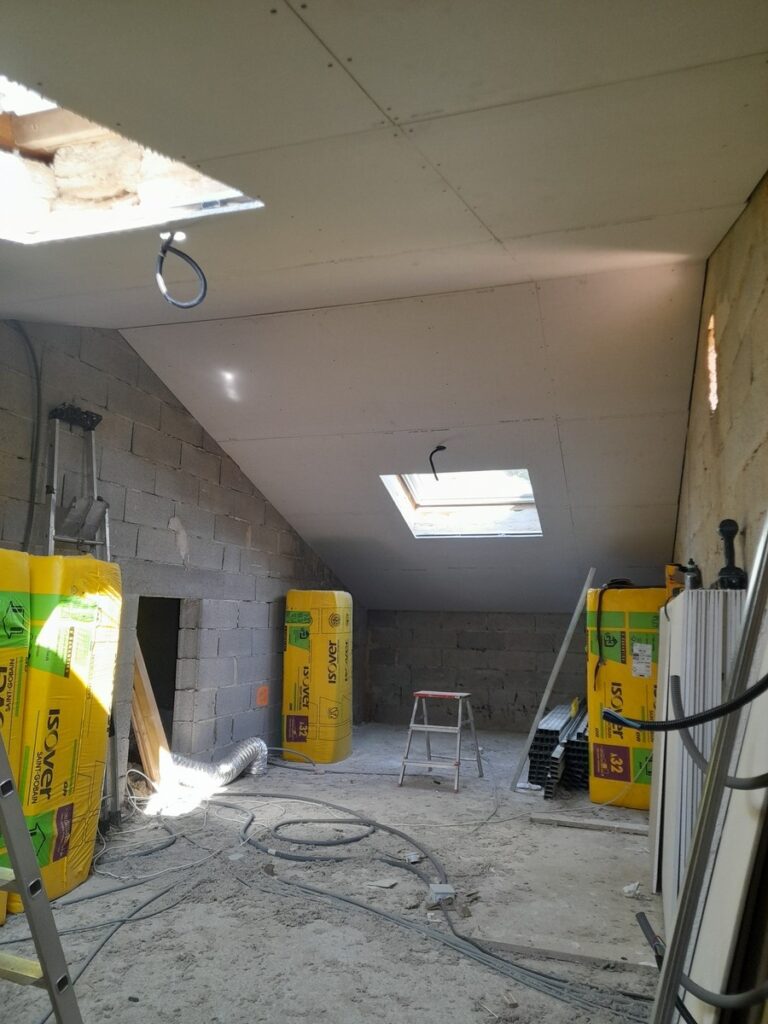 Isolation plafond et combles aménageables à Connaux - SARL Ansoux