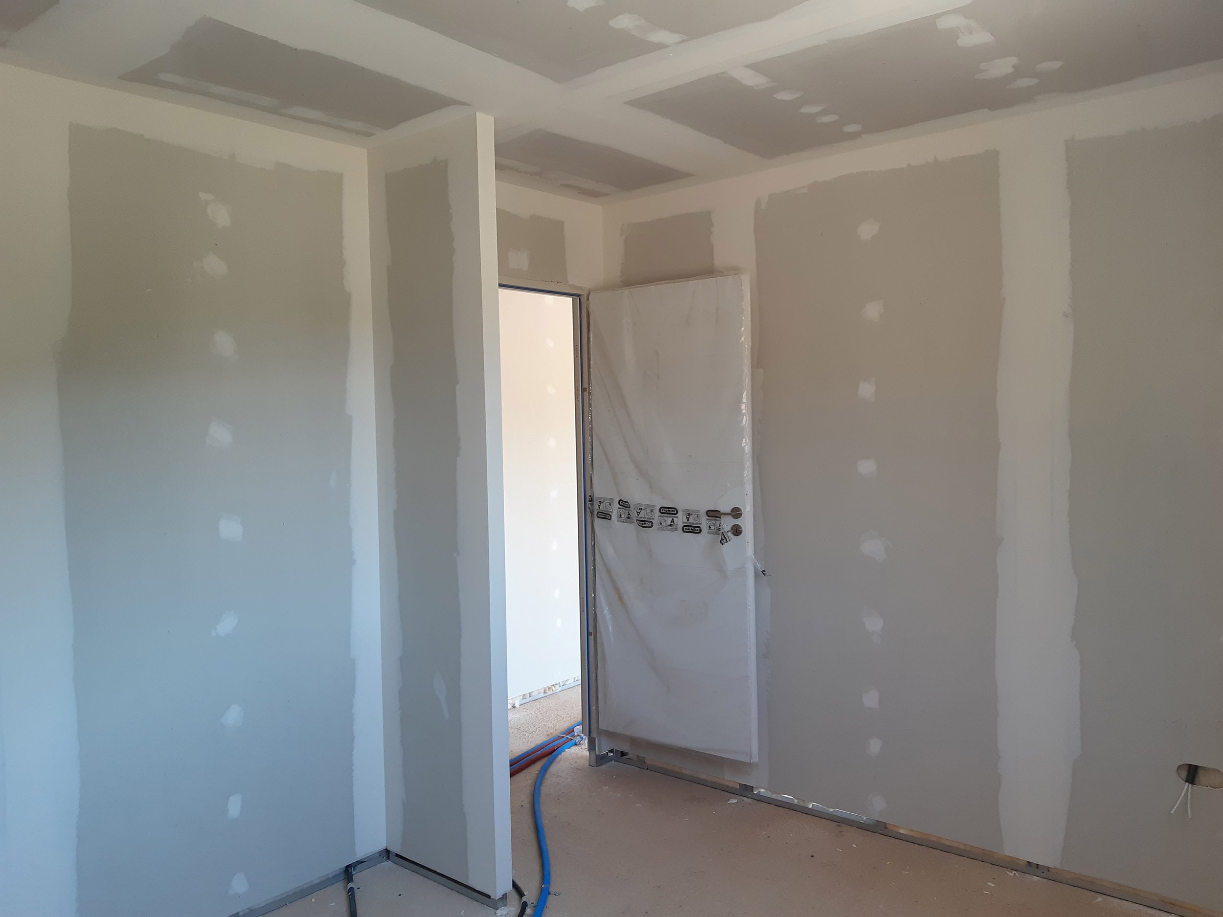 Pose de menuiseries exterieur et isolation 6